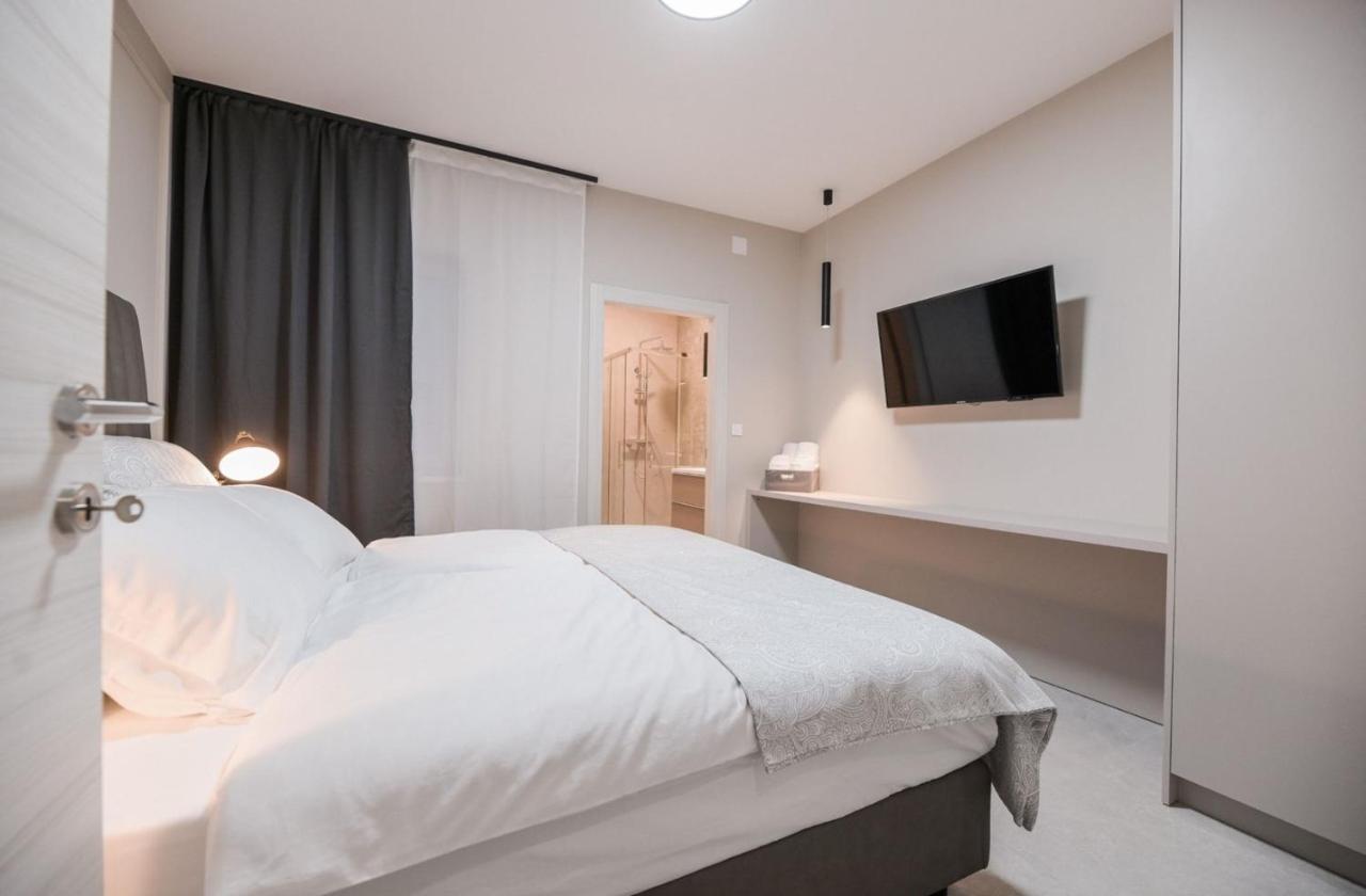 Luxury Apartments Villa Lacrima Šilo Eksteriør billede