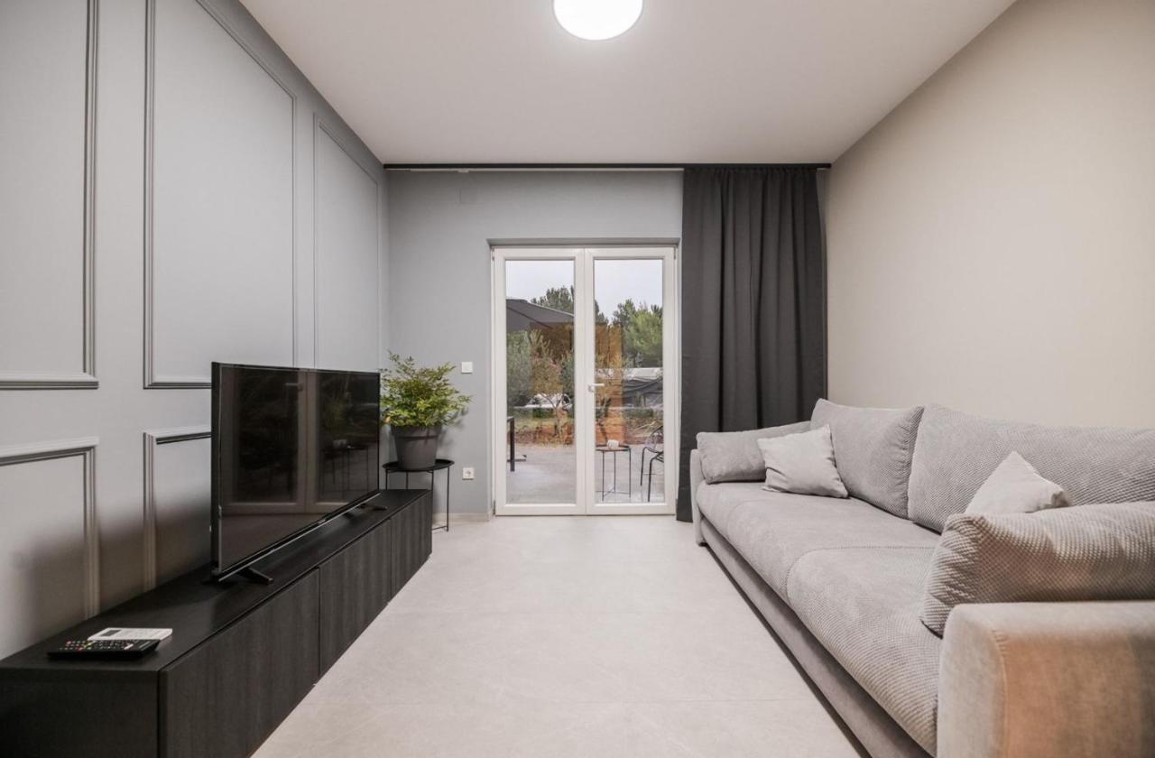 Luxury Apartments Villa Lacrima Šilo Eksteriør billede