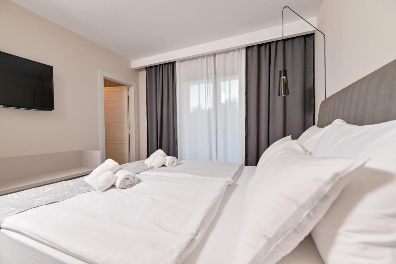 Luxury Apartments Villa Lacrima Šilo Eksteriør billede